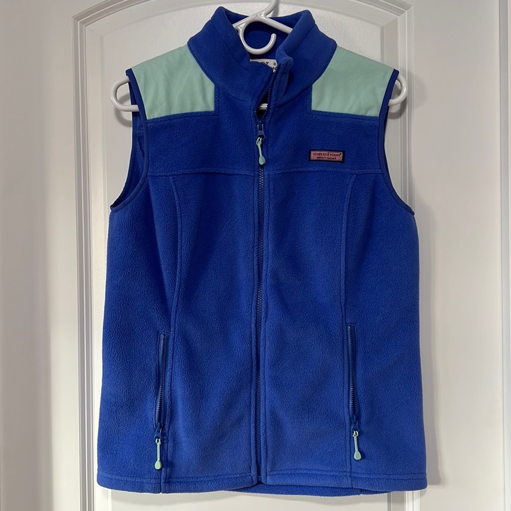 Vineyard Vines vest